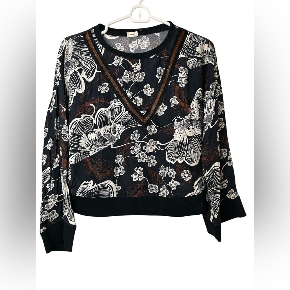 Warm Black and White V-Neck Sweater with Floral Design